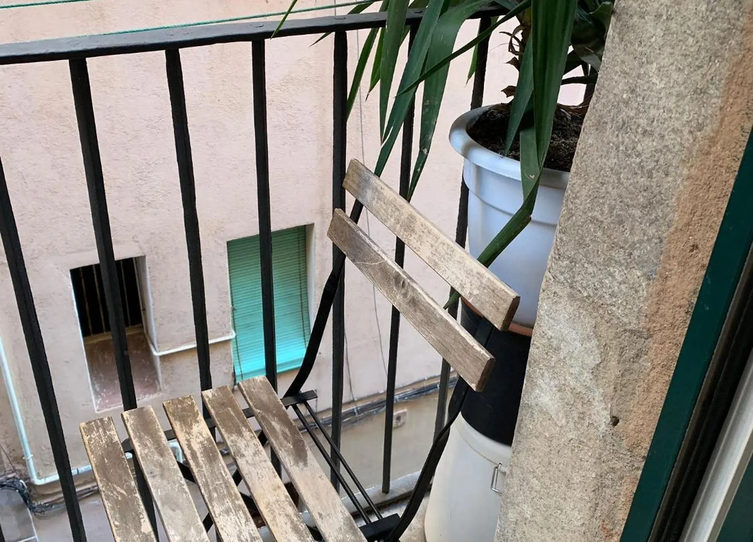 بيت شباب Erandi Ramblas Rooms برشلونة