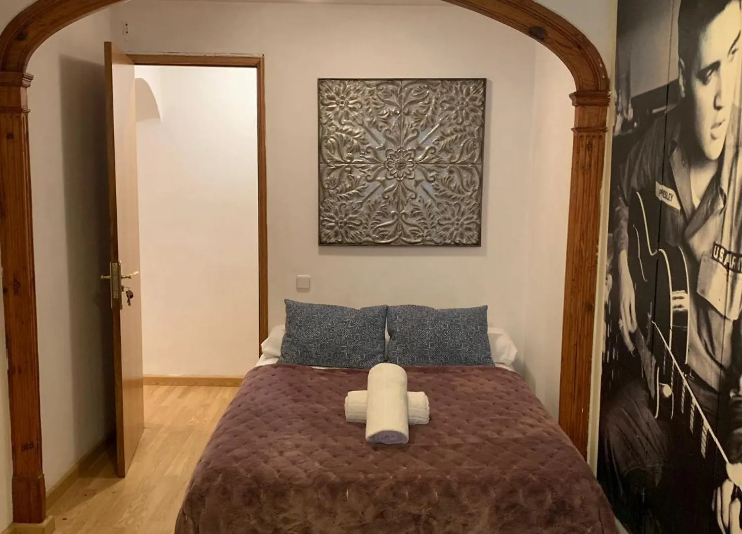 بيت شباب Erandi Ramblas Rooms برشلونة
